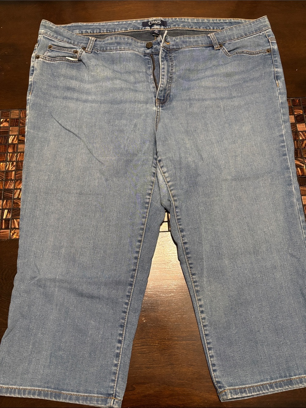 Chaps Women's Light Wash Straight Leg Jeans